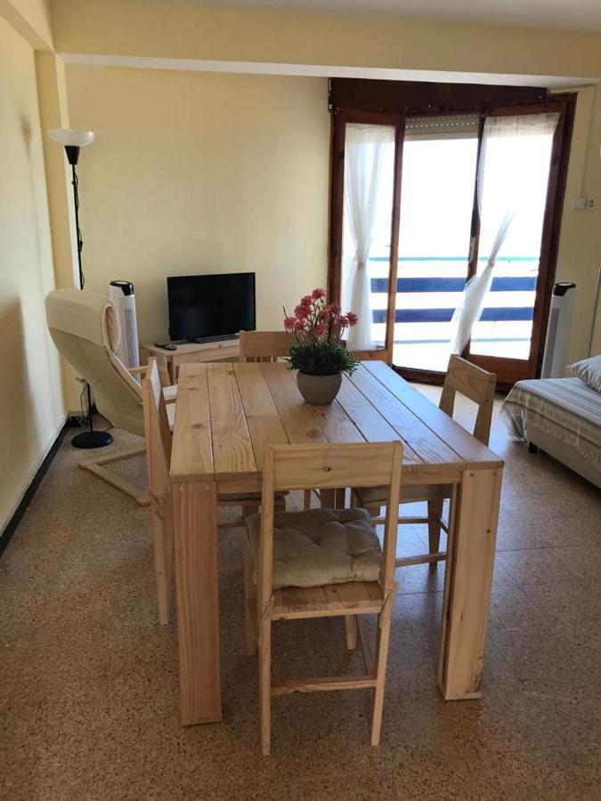 El Faro Apartaments Platja Llarga-Les Salines-Tgn Tarragone Extérieur photo