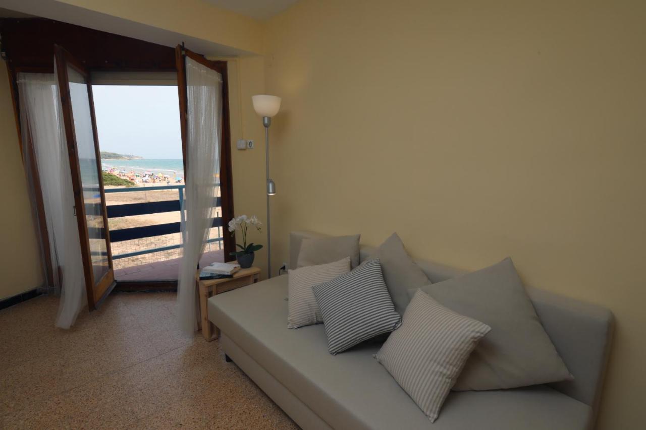El Faro Apartaments Platja Llarga-Les Salines-Tgn Tarragone Extérieur photo